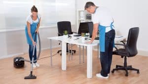 yrityssiivous slider